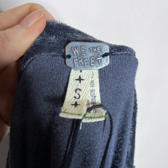 WE THE FREE gray crushed velvet sweatshirt size small cozy fall winter holiday - Picture 4 of 6